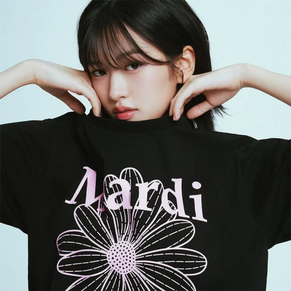 【IVE俞真/金高銀同款】(14色) MARDI MERCREDI - 經典花花基本款Tee (TSHIRT FLOWERMARDI)