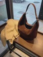 【完美半月包🖤】ADL Mossy Hobo Bag (5色)