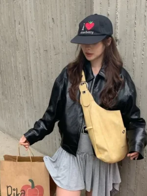 【雙面超大容量💥】LETERIE Buckle Reversible Shoulder Bag (5色)