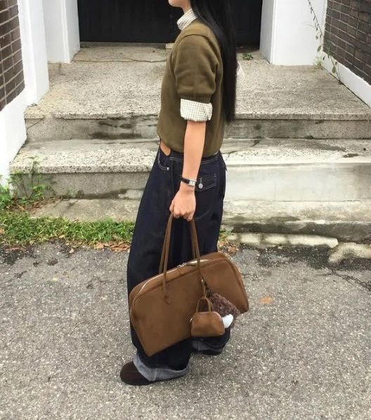 【大容量麂皮手抽💝】NOIRNINE Suede Hug Bag (3色)