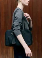 【🎳實用百搭】DE'MERIEL Elise Boston Bag Plus (2色)