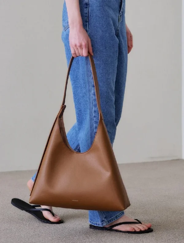 【Coach Brooklyn平替👜】MONOROW Angle 單肩包 (3色)