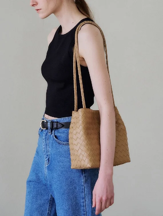 【法式簡約🇫🇷】MONOROW Juri 織紋水桶包 (4色)